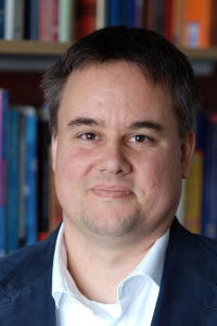 Prof. Dr. Peter Uhrig